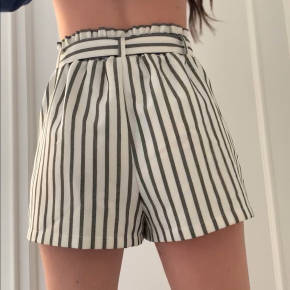 Striped Shorts - Picture 5 of 6